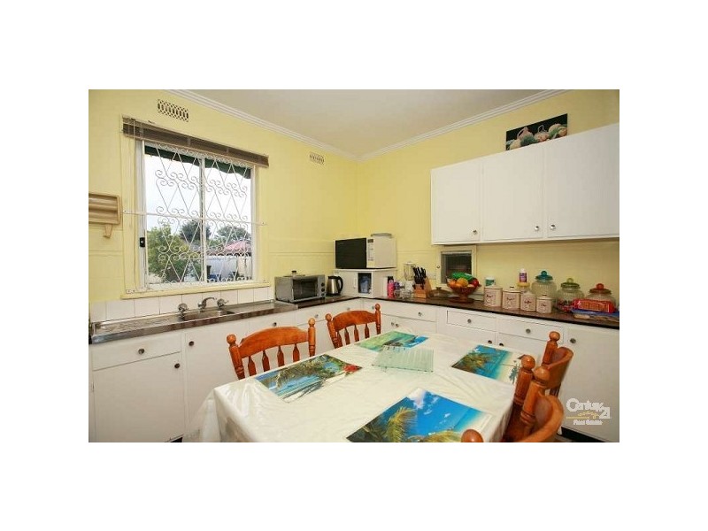 34 Stuart Street, Noble Park VIC 3174