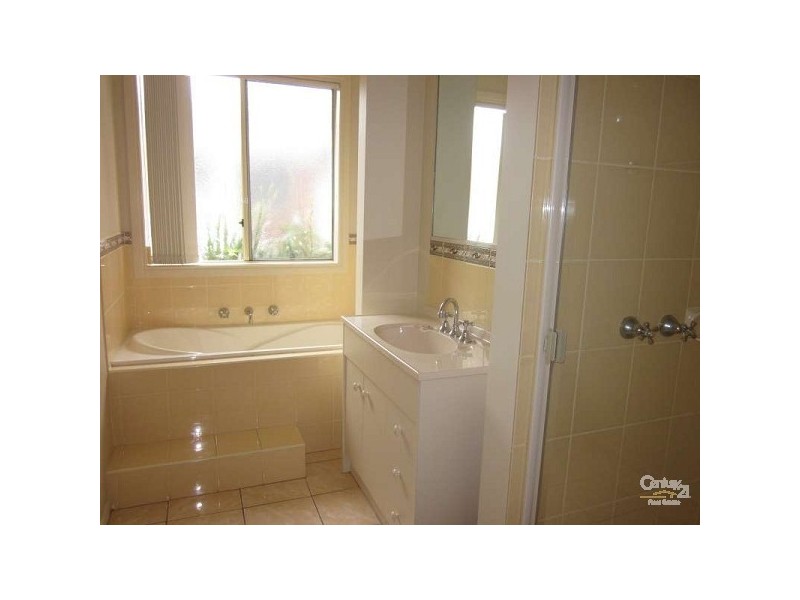 2/5 Knox Street, Noble Park VIC 3174