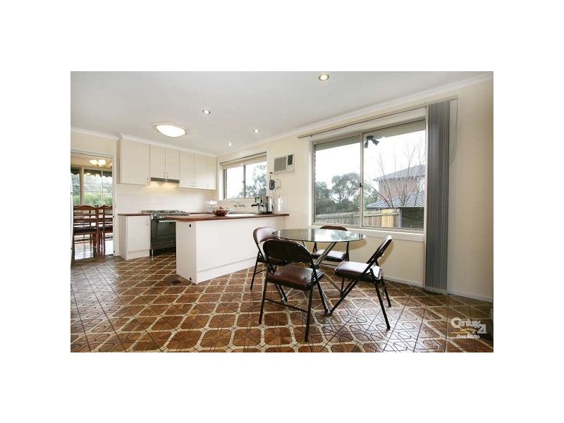 2 Celtis Place, Endeavour Hills VIC 3802