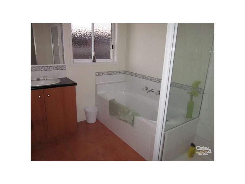 49 Amberley Drive, Mount Martha VIC 3934