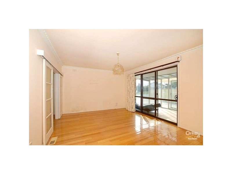 12 Eve Court, Springvale VIC 3171