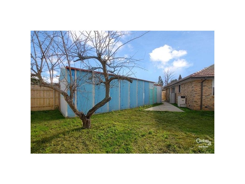 12 Eve Court, Springvale VIC 3171