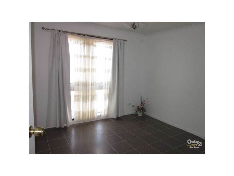 7/15 Close Avenue, Dandenong VIC 3175