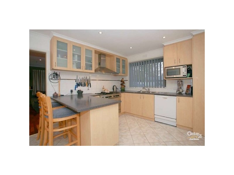 30 Cosier Drive, Noble Park VIC 3174