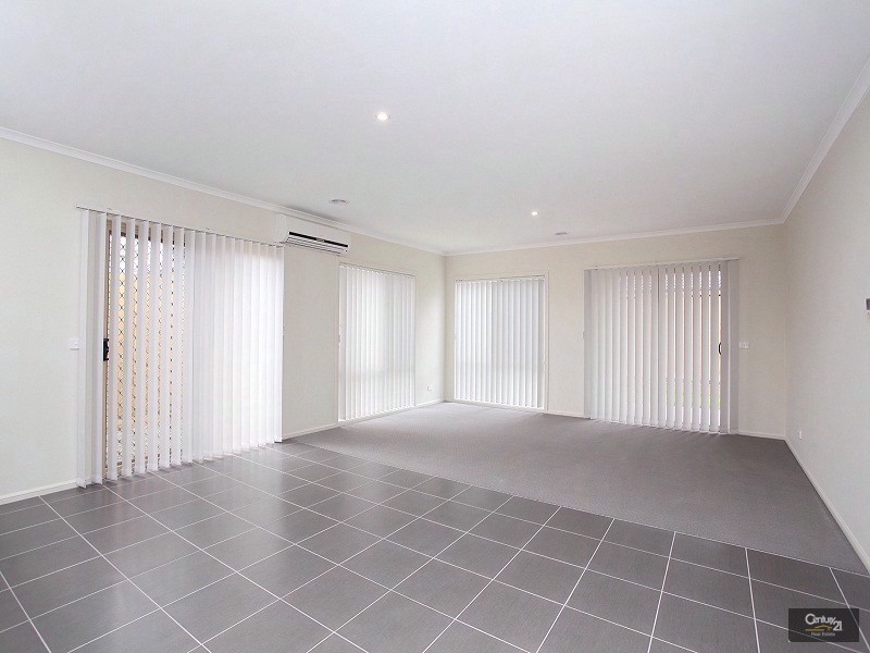 21 Desa Tce, Dandenong South VIC 3175