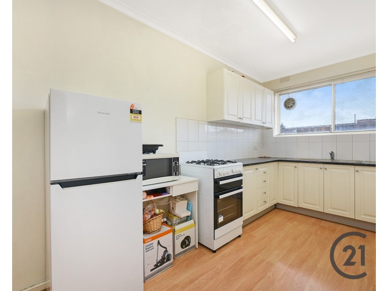 4/10 Albert Avenue, Springvale VIC 3171