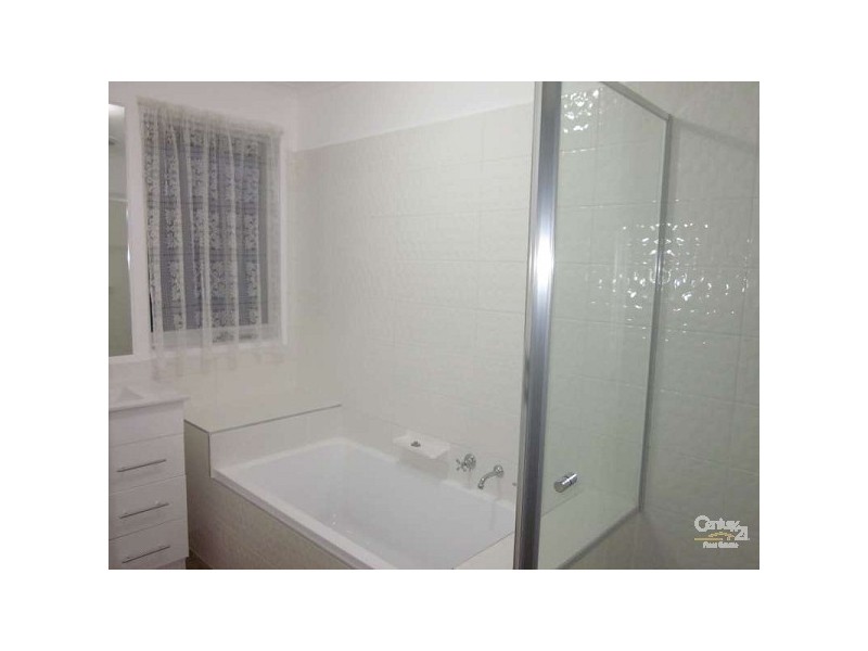 5 Dowlling Road, Oakleigh South VIC 3167