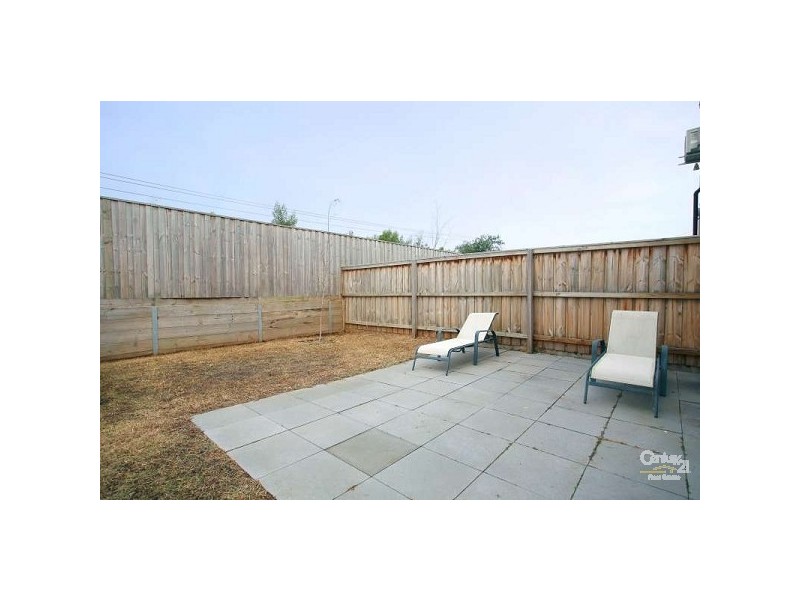 20 Dresden Drive, Waterways VIC 3195