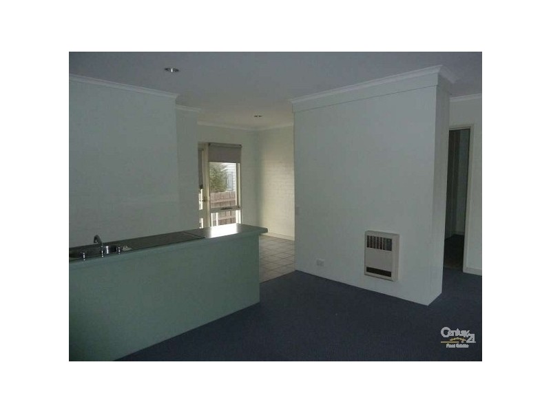 1-4/21 Leith Street, Newborough VIC 3825