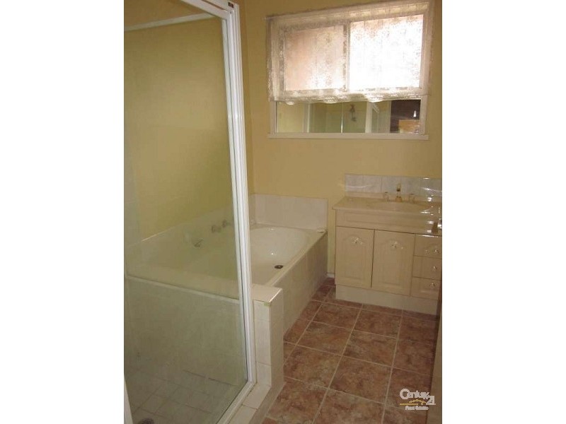 1/114 Corrigan Road, Noble Park VIC 3174