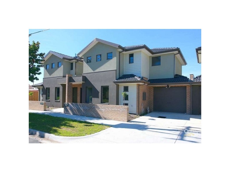 2/1417 Heatherton Road, Dandenong North VIC 3175