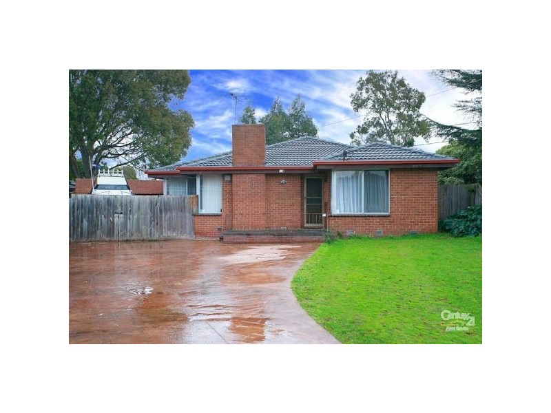 30 Cosier Drive, Noble Park VIC 3174