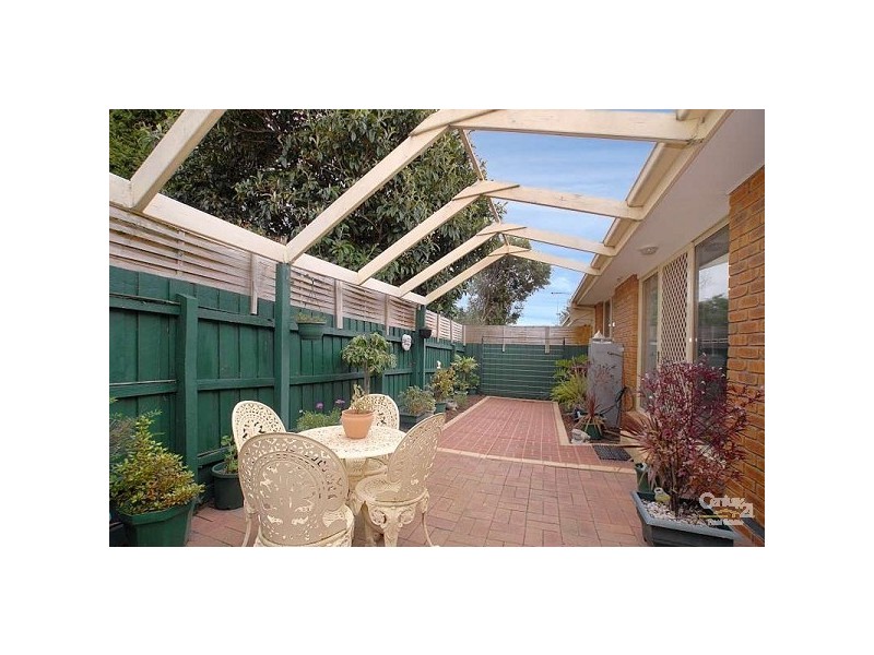 2/2a Knox Street, Noble Park VIC 3174