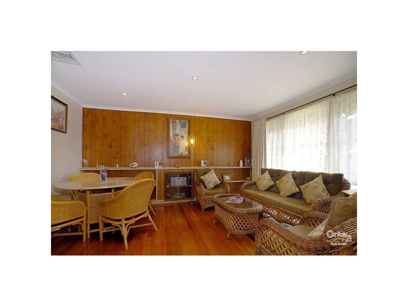 2/68-72 Athol Road, Springvale South VIC 3172