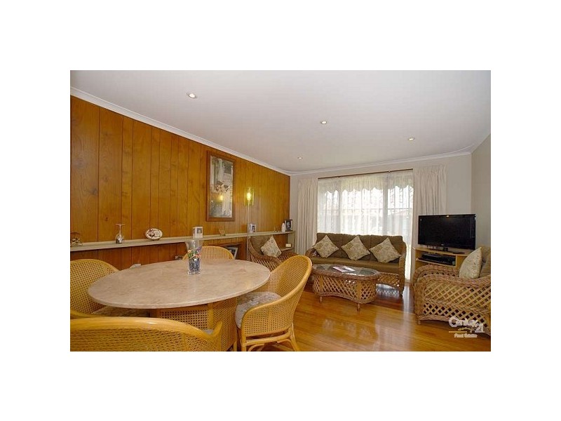 2/68-72 Athol Road, Springvale South VIC 3172