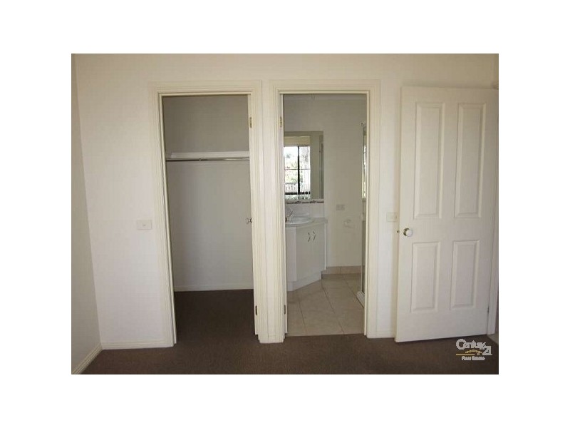 27 Henry Street, Noble Park VIC 3174