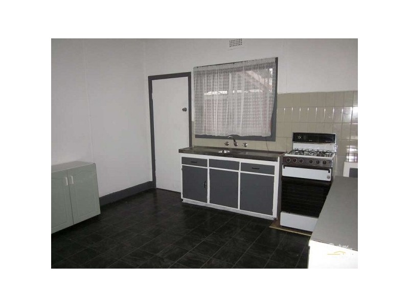 98 Athol Road, Springvale South VIC 3172