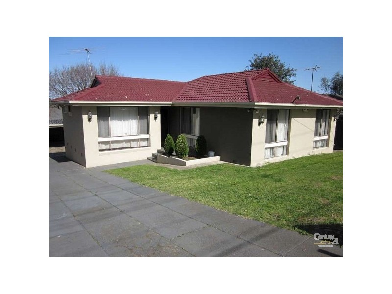 28 Coolavin Road, Noble Park North VIC 3174