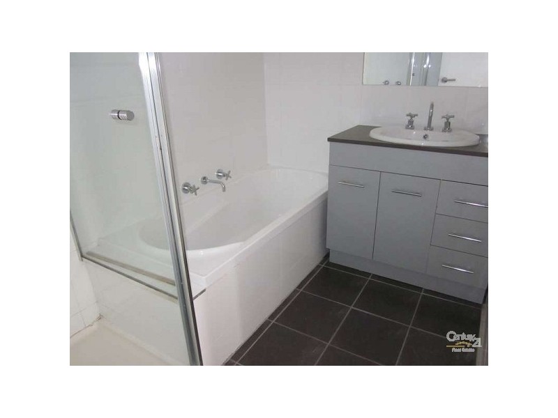 28 Coolavin Road, Noble Park North VIC 3174