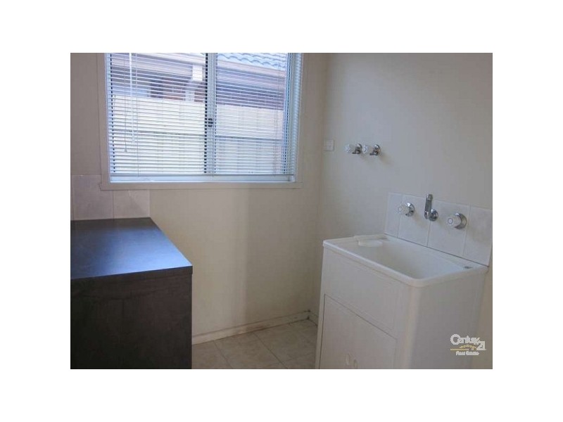 8 Sylvan Avenue, Keysborough VIC 3173