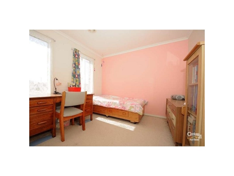 3 Daffodil Crt, Endeavour Hills VIC 3802
