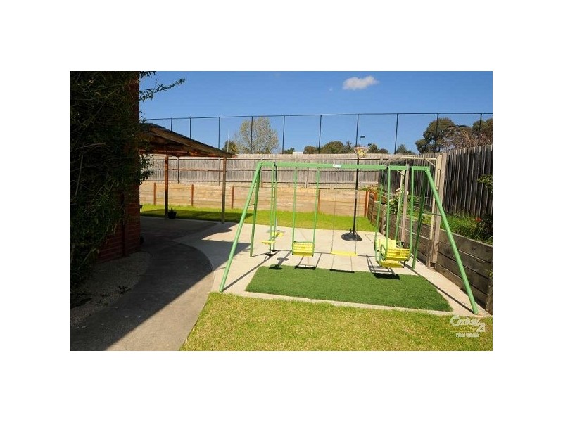 3 Daffodil Crt, Endeavour Hills VIC 3802