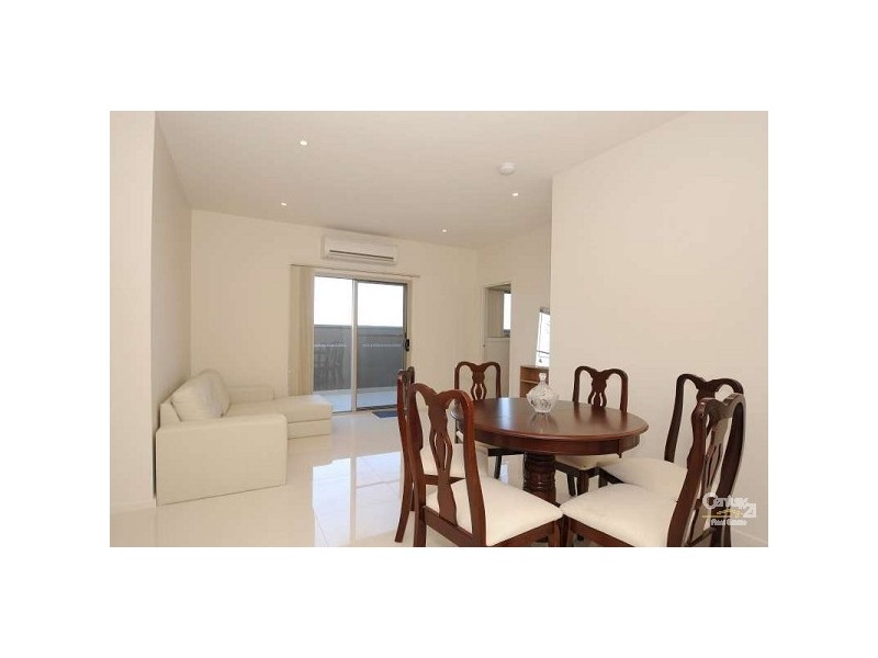 28/2-4 Hutton Street, Dandenong VIC 3175