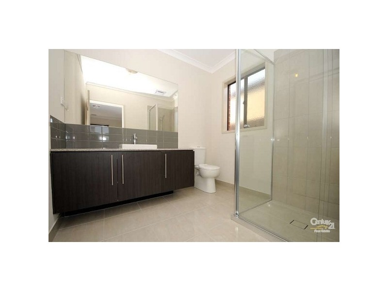 140 Clarendon Drive, Keysborough VIC 3173