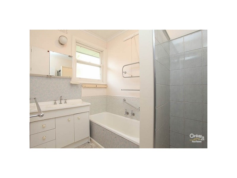 10 Eve Court, Springvale VIC 3171