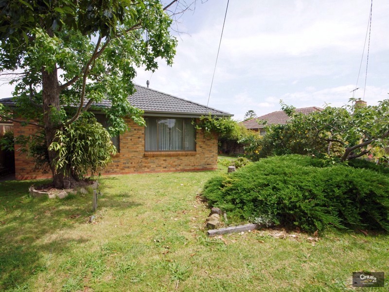 10 Eve Court, Springvale VIC 3171