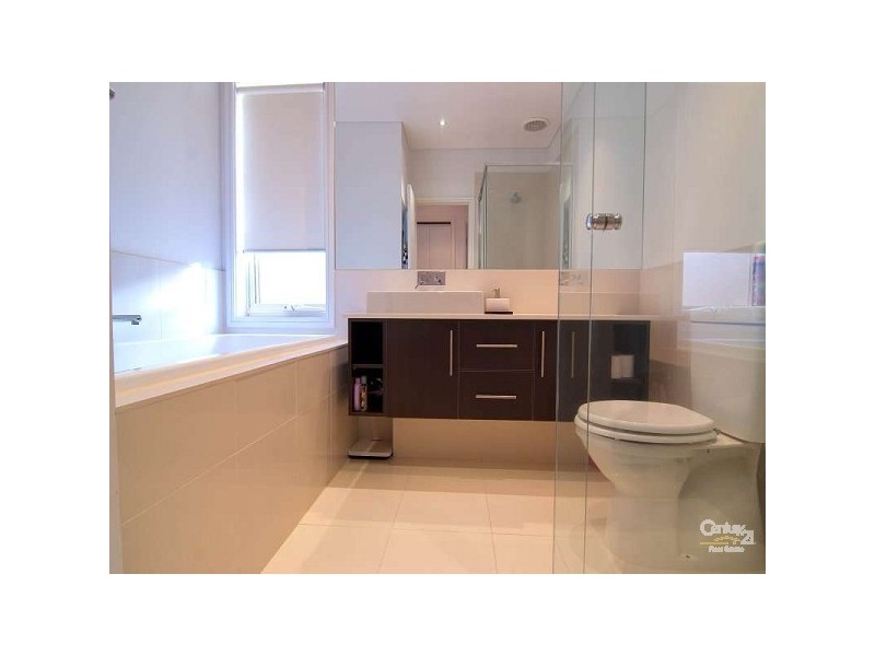 2/132 Lightwood Road, Noble Park VIC 3174