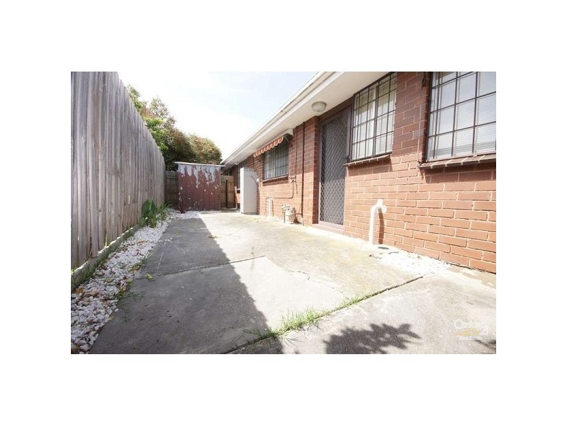 9/24 – 28 Yarraman Road, Noble Park VIC 3174