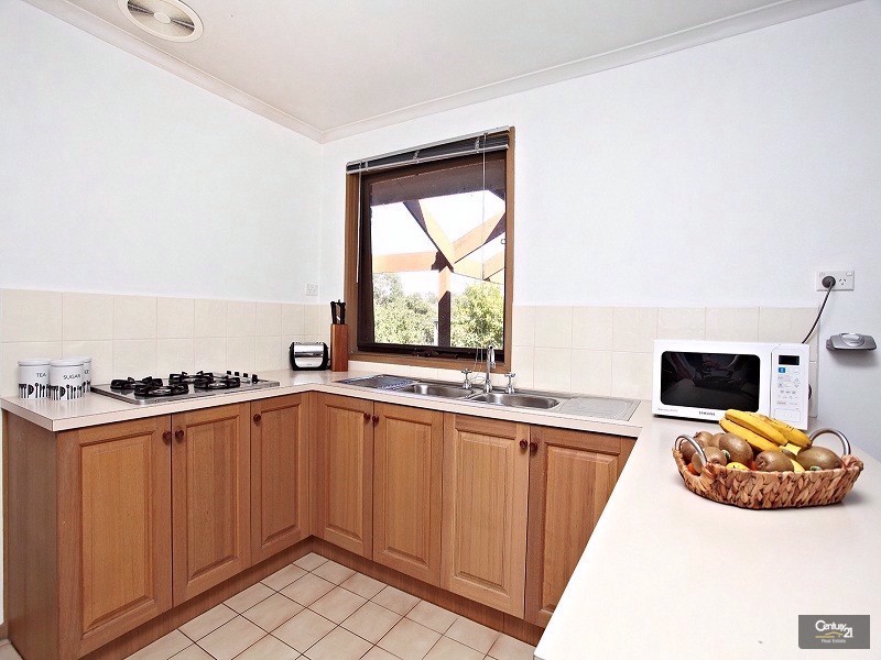 1 Harrow Place, Endeavour Hills VIC 3802