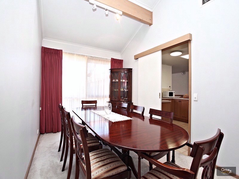 1 Harrow Place, Endeavour Hills VIC 3802