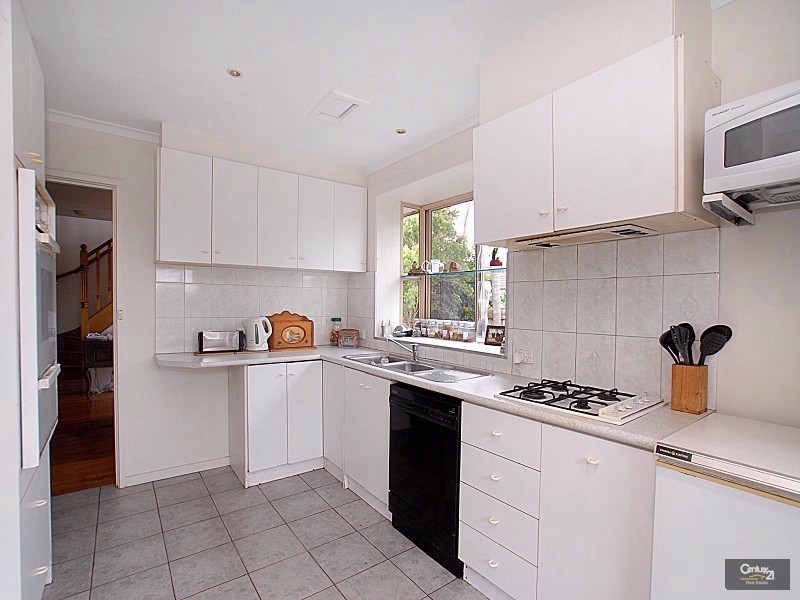 4 Sussex Street, Noble Park VIC 3174