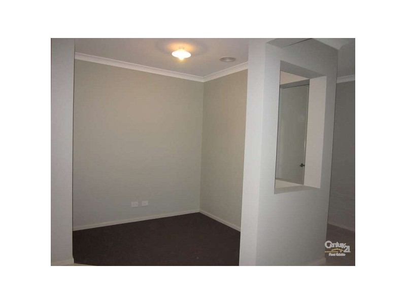 170 Mountain View Boulevard, Cranbourne North VIC 3977