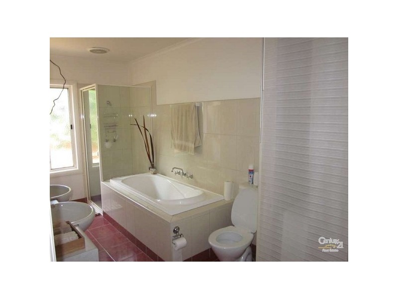 2/13 Marshall Street, Noble Park VIC 3174