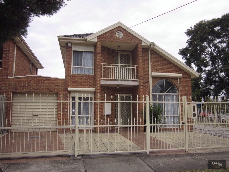 10 Carson Street, Dandenong VIC 3175