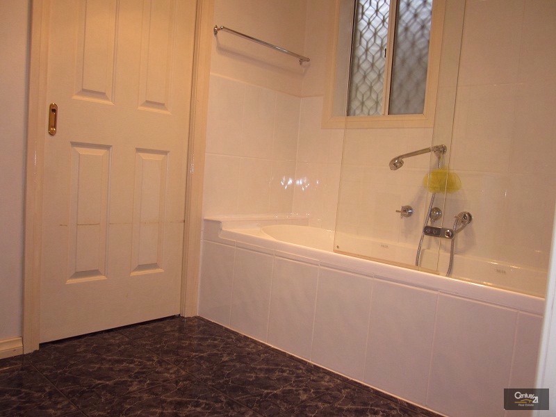 10 Carson Street, Dandenong VIC 3175