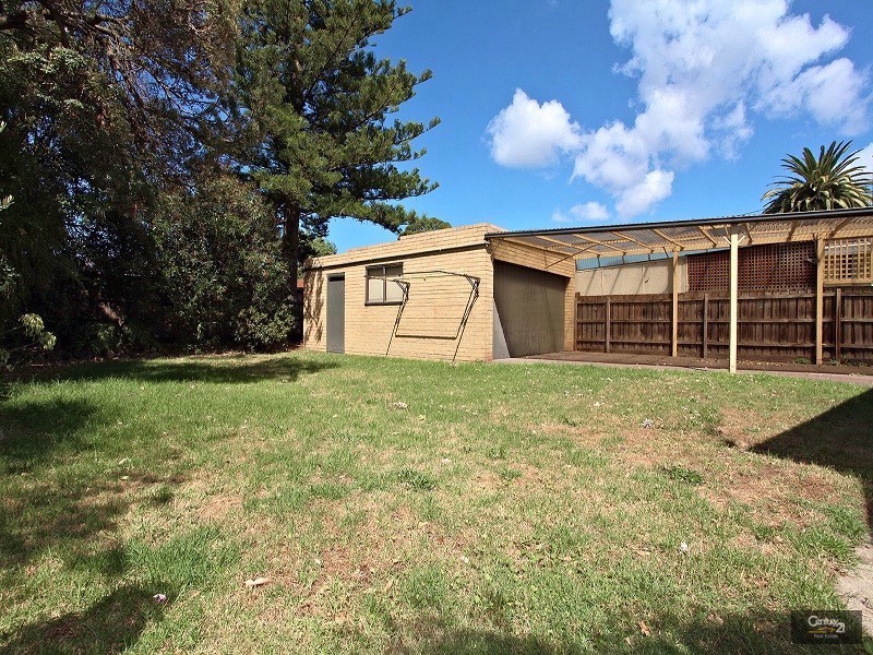 14 St Leonards Close, Noble Park VIC 3174