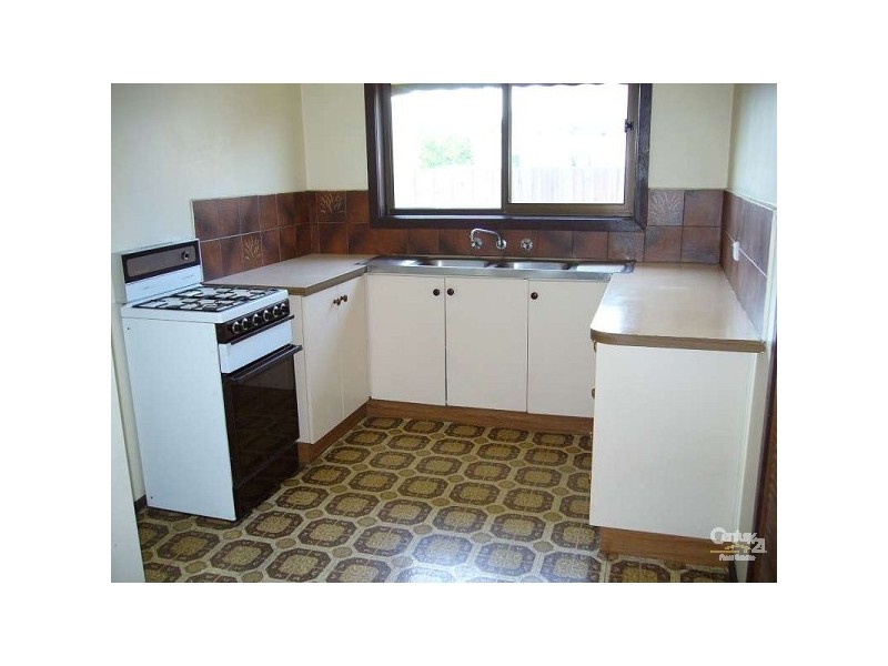 3/13 Royal Avenue, Springvale VIC 3171