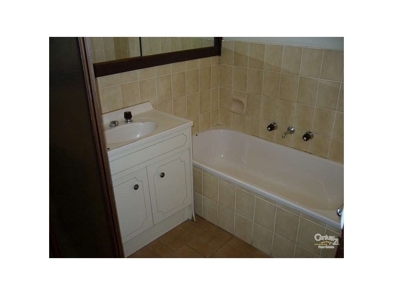 3/13 Royal Avenue, Springvale VIC 3171