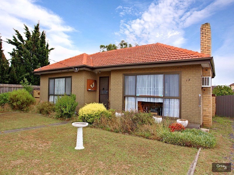 19 Rutherglen Street, Noble Park VIC 3174
