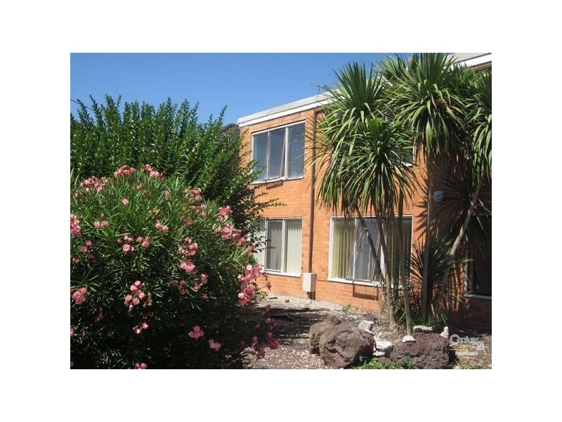 2/30 Kelvinside Road, Noble Park VIC 3174