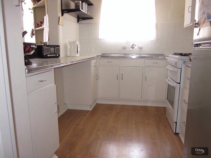 8/28 Kelvinside Road, Noble Park VIC 3174