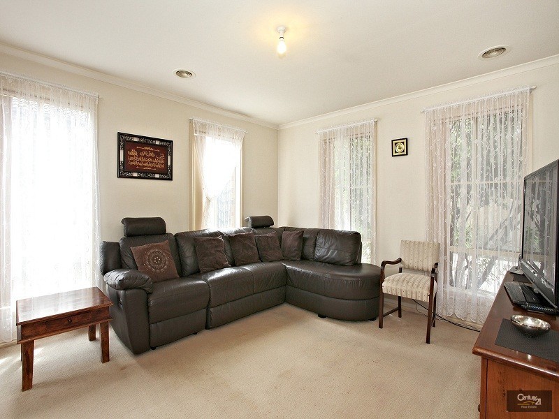 2/24 French Street, Noble Park VIC 3174