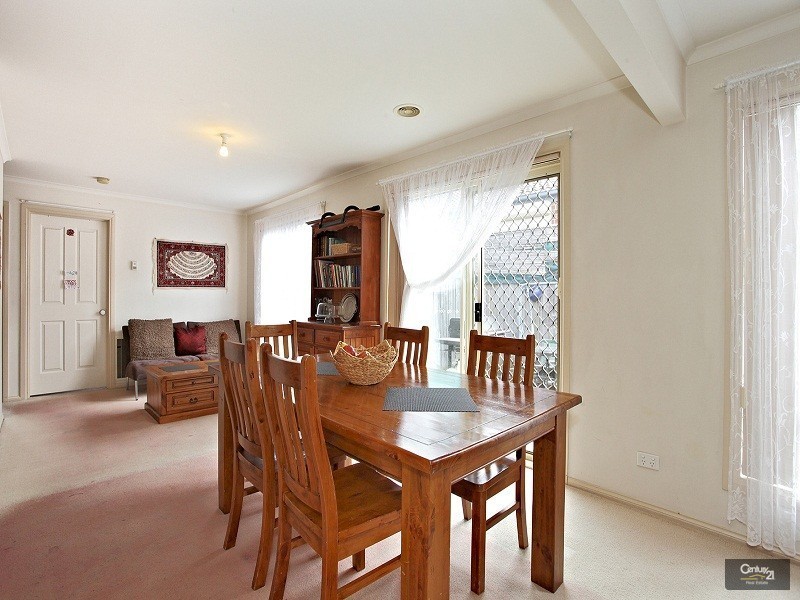 2/24 French Street, Noble Park VIC 3174