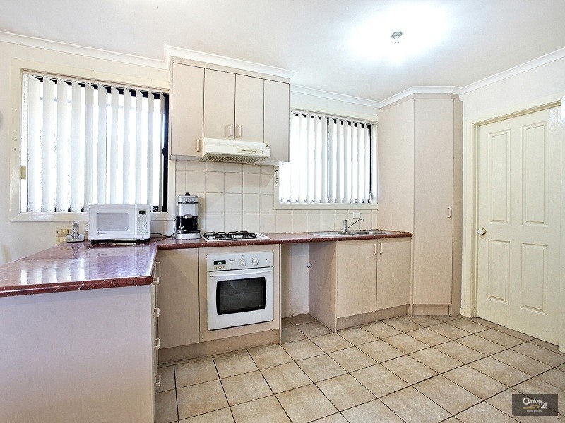 1/25 Huntsman Drive, Noble Park VIC 3174