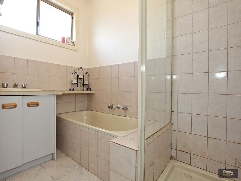1/7 Glenthorne Drive, Keysborough VIC 3173
