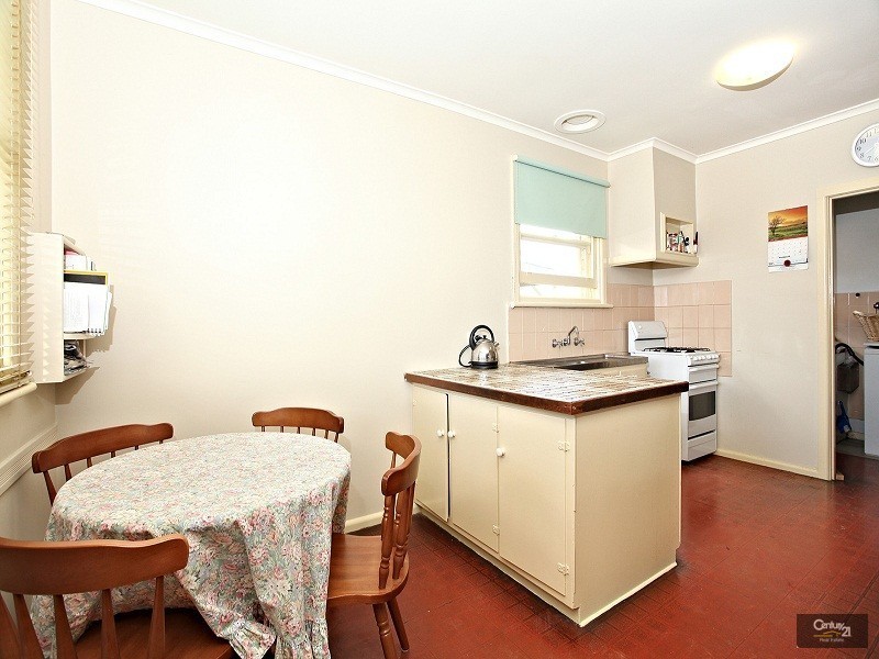 10 St Leonards Close, Noble Park VIC 3174